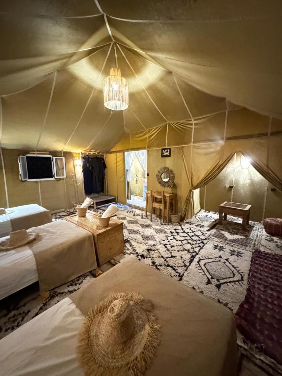 Desert Camp Camel & Sandboarding Merzouga Zewnętrze zdjęcie
